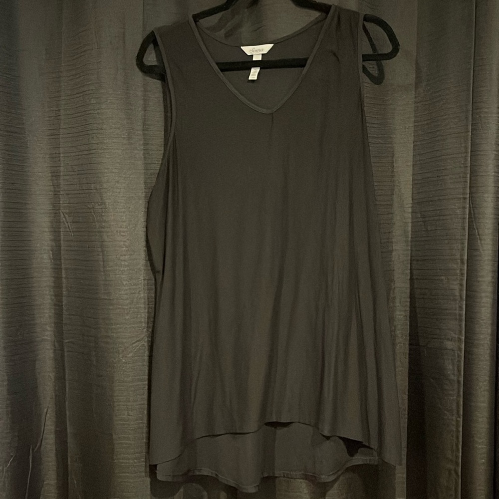 Tank - Picture 1 of 1